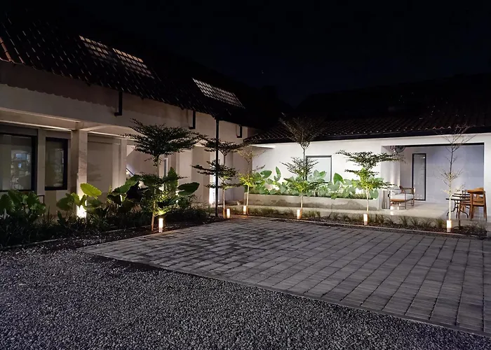 Fx Stay & Coffee Yogyakarta