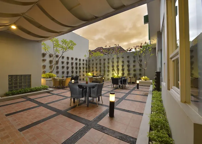 Whiz Hotel Malioboro Yogyakarta